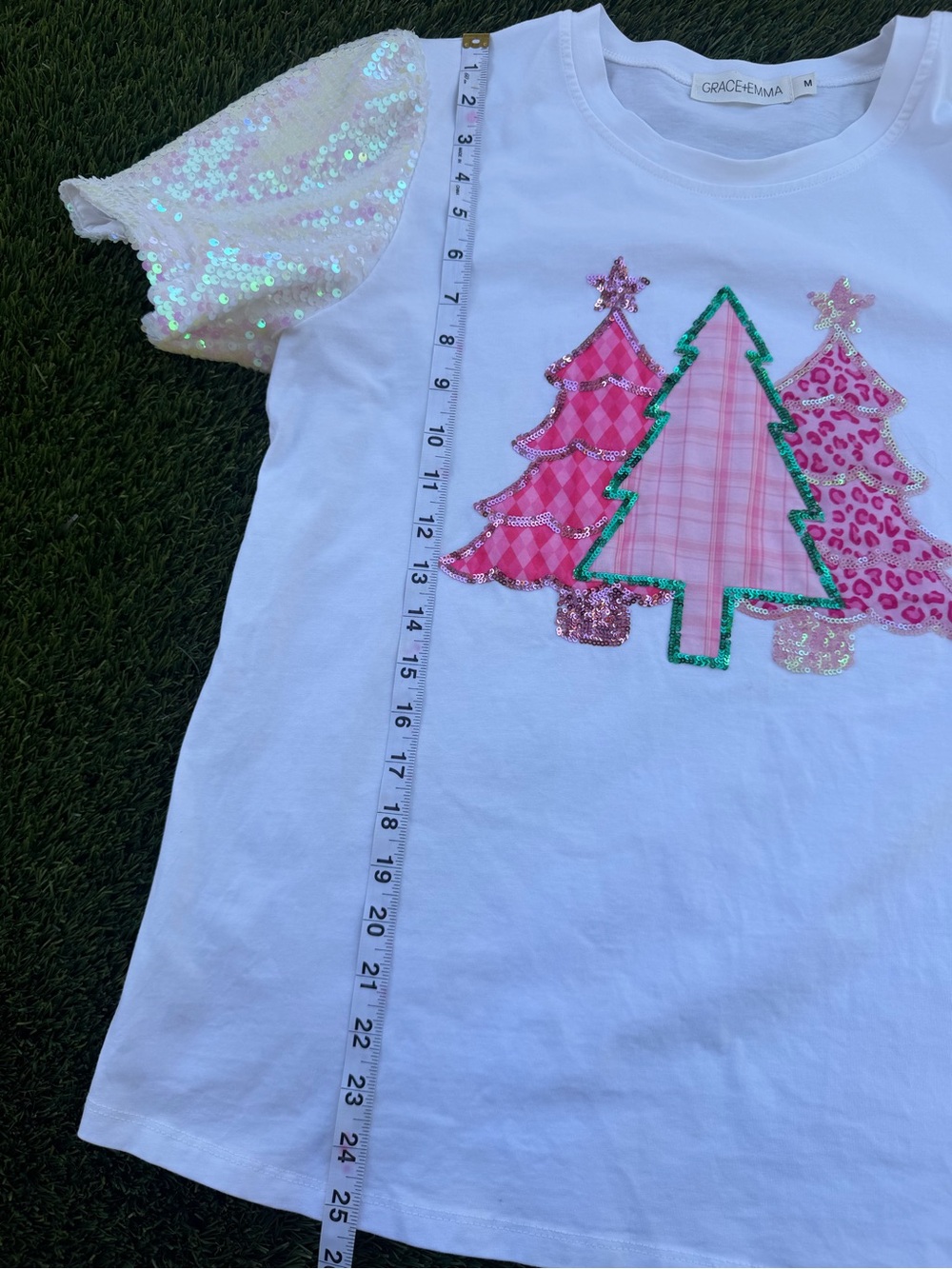 Festive Holiday Pink Sequin Tree Appliqués Puff Sleeves White Tee - Picture 6 of 7